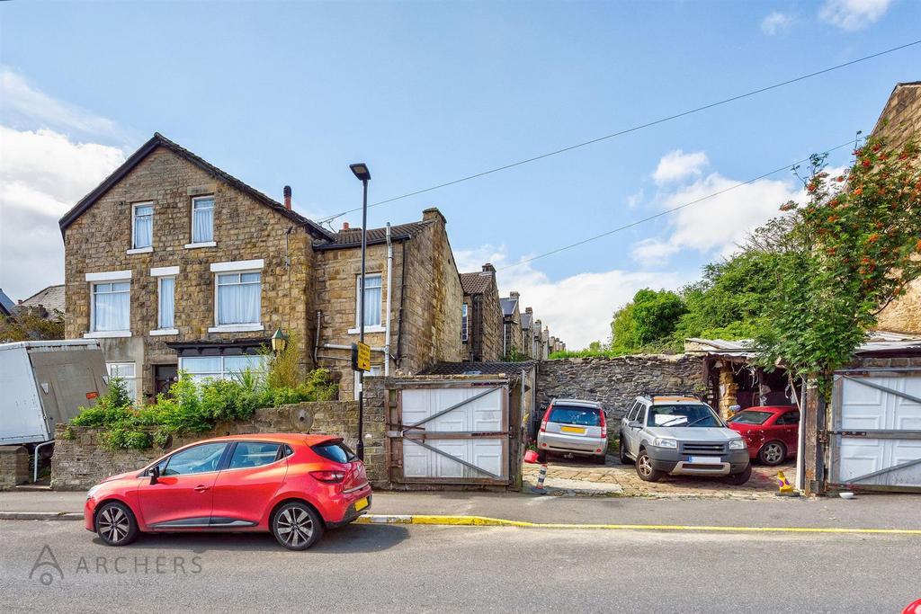 187 Heavygate Mews(Exterior)(2of11).jpg