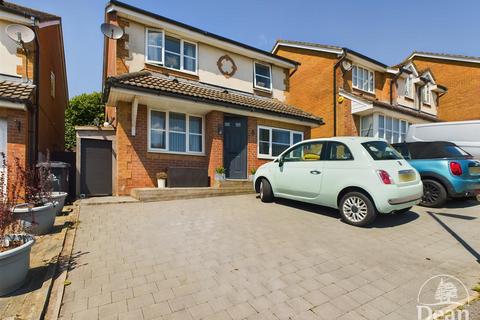 3 bedroom detached house for sale, Beauchamp Meadow, Lydney GL15