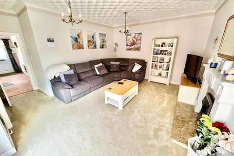 5 Nore Park Drive, Portishead, Bristol, BS20 8DY