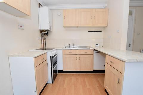 1 bedroom flat for sale, Church Street, South Cave, Brough