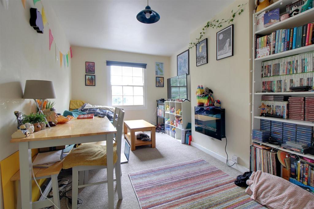 Flat 2