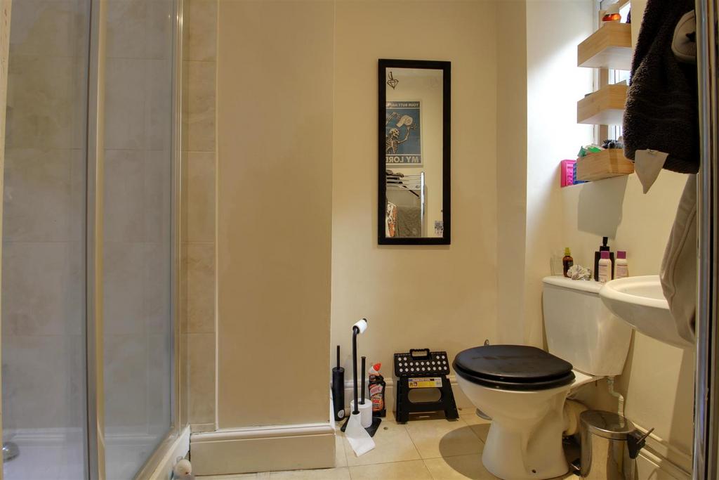Flat 1