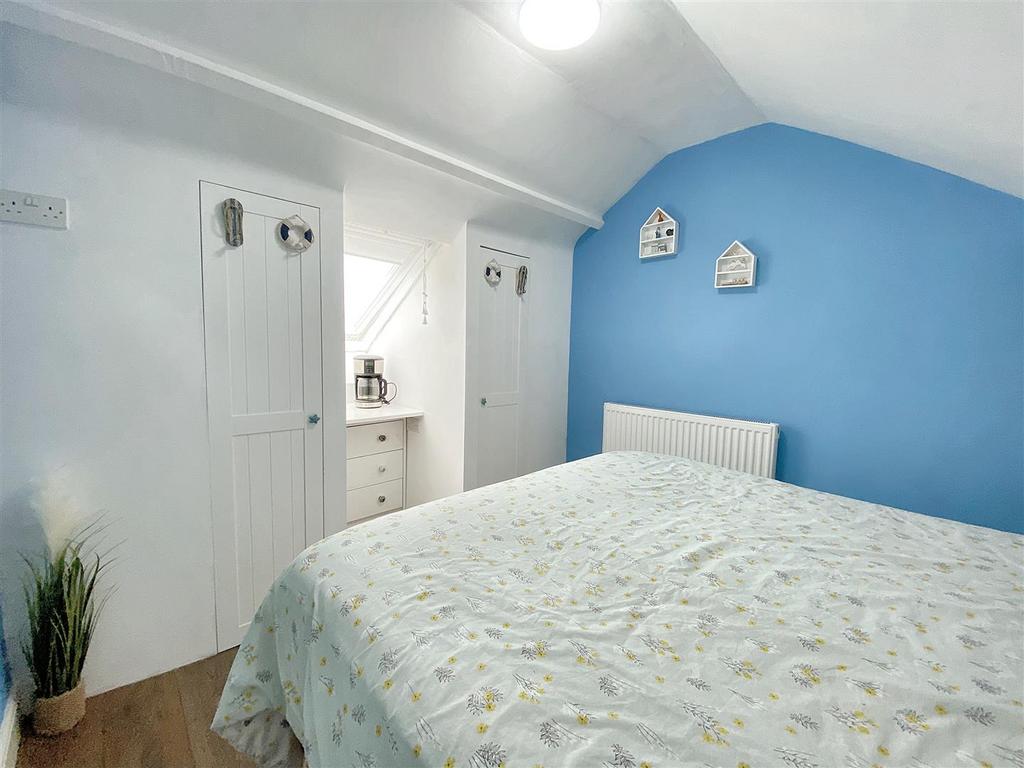 D6 A483 E9-AEA4-4 E6 B-92 E9-FAF701902 EB8.jpg