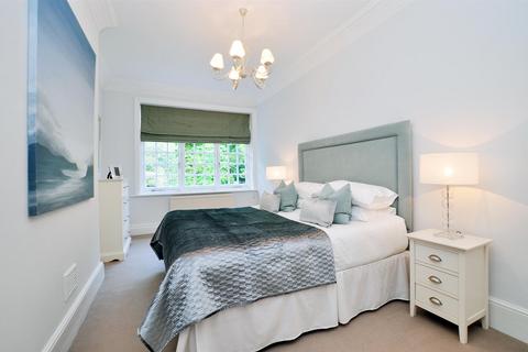 2 bedroom apartment to rent, Bracknell Gardens, Hampstead, NW3