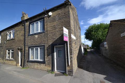 2 bedroom end of terrace house to rent, Highgate Road, Queensbury