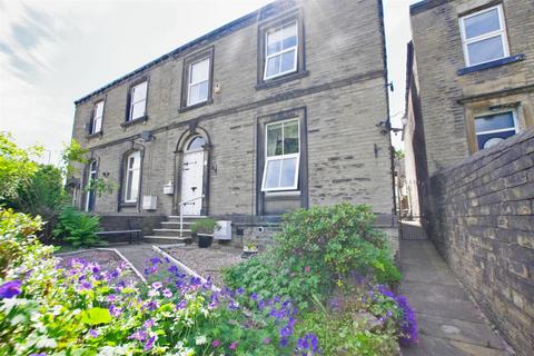 3 bedroom semi-detached house for sale, Bradford Road, Brighouse