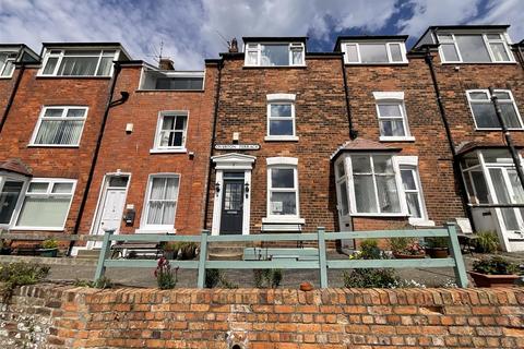 3 bedroom house for sale, Overton Terrace, Scarborough