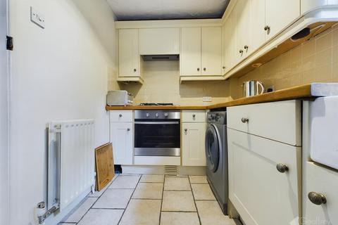16 Chells Lane, Stevenage, SG2 7AA