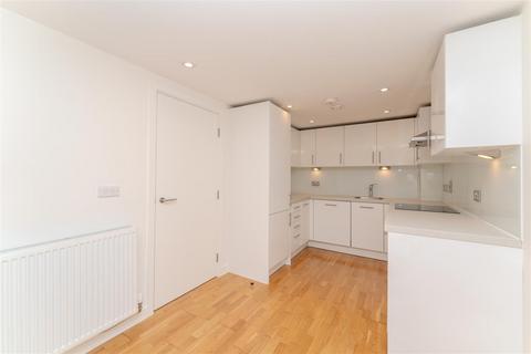 Flat 3, Langley House Beavers Lane, Hounslow, TW4 6ES