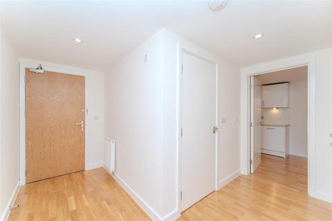 Flat 3, Langley House Beavers Lane, Hounslow, TW4 6ES
