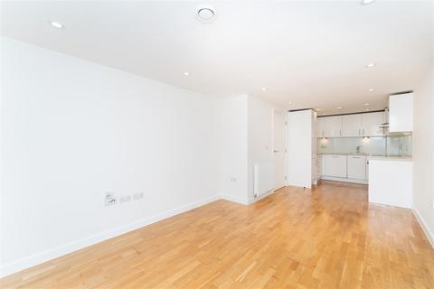 Flat 3, Langley House Beavers Lane, Hounslow, TW4 6ES