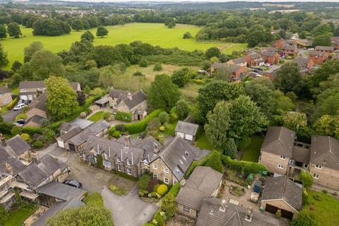 4 bedroom link detached house for sale, Long Causeway, Leeds LS16