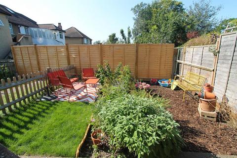 59 Lavender Road, Carshalton, SM5 3EF