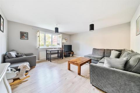 2 bedroom apartment for sale, Winery Lane, Kingston upon Thames