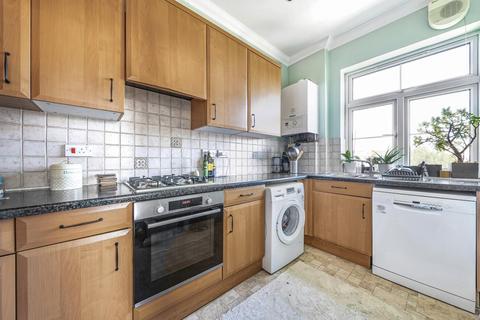 83 Sigrist Square, Kingston Upon Thames, KT2 6JY