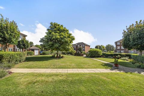 83 Sigrist Square, Kingston Upon Thames, KT2 6JY