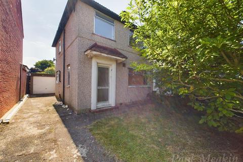 48 Overbury Crescent, New Addington, Croydon, CR0 0LN