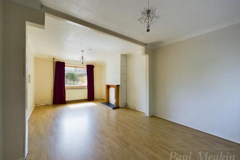 48 Overbury Crescent, New Addington, Croydon, CR0 0LN