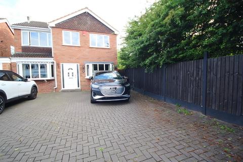 4 bedroom house for sale, Daffodil Place, Walsall