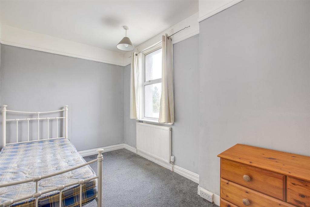 133 Desborough Avenue, HP11 2 SG-1.jpg