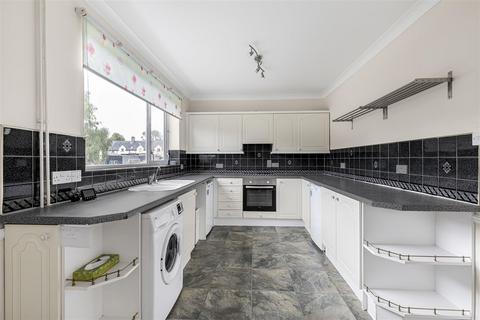 42 Whitehall Gardens, Duxford, Cambridge, CB22 4QL
