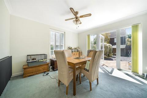 8 Balmoral Close, Bognor Regis, PO21 4PP
