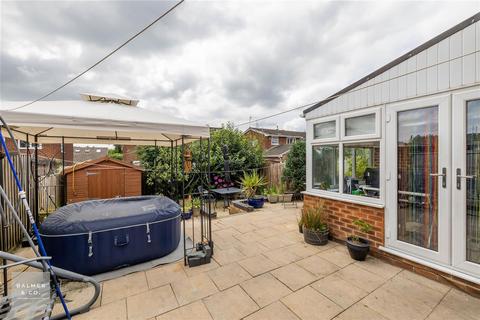 3 bedroom semi-detached house for sale, Highfield Avenue, Atherton M46