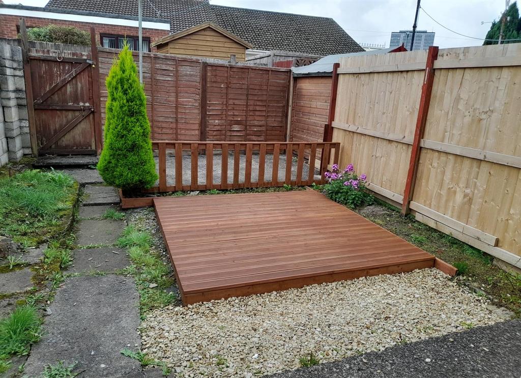 Thumbnail Rear Garden 1.jpg