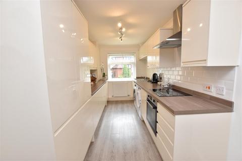 2 bedroom retirement property for sale, Summerfield, Kings Road, Cleethorpes DN35