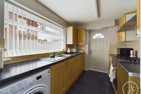 3 bedroom semi-detached house for sale, Temple Avenue