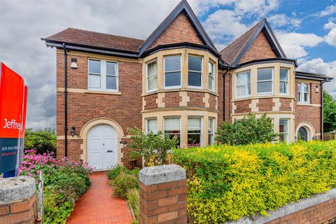 4 bedroom house for sale, Dorchester Avenue, Penylan CF23