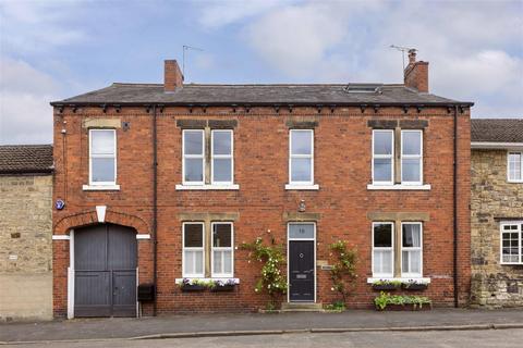 5 bedroom link detached house for sale, Main Street, Leeds LS14