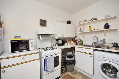 1 bedroom flat for sale, Churchdale Road, Eastbourne