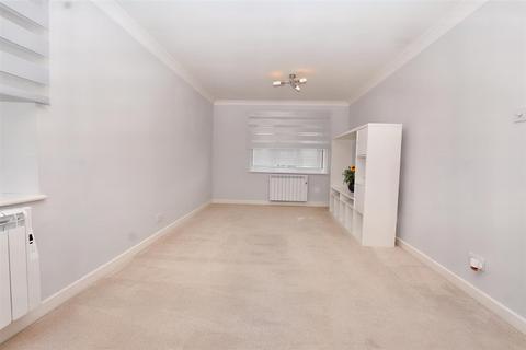 1 bedroom flat for sale, Southampton Close, Eastbourne