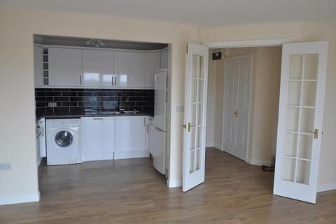 2 bedroom flat to rent, 22 Schooner HouseChichester WharfErithKent