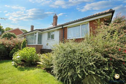 2 bedroom semi-detached bungalow for sale, Thornhill Drive, Wakefield WF2