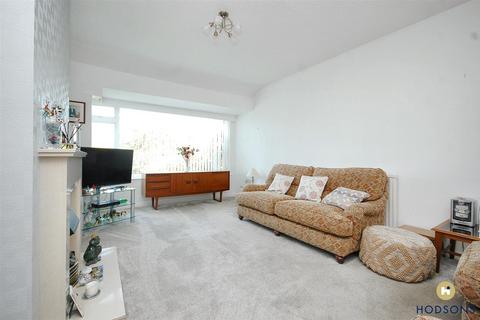 undefined, Thornhill Drive, Wakefield WF2