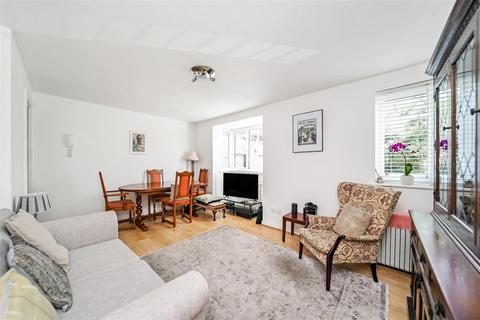 1 bedroom apartment for sale, Redwood Gardens, London E4