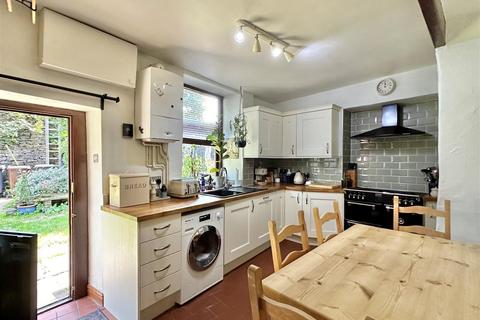 3 bedroom terraced house for sale, Glossop Road, High Peak SK22