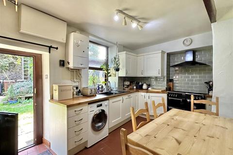 undefined, Glossop Road, High Peak SK22