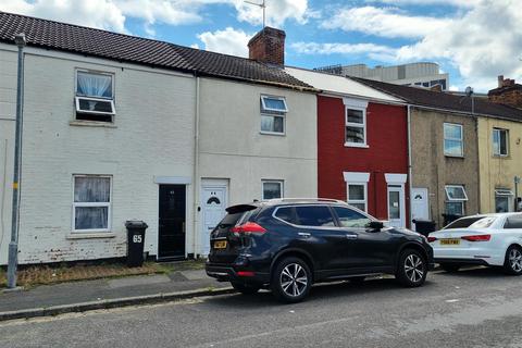 2 bedroom terraced house for sale, Haydon Street, Swindon