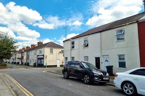 2 bedroom terraced house for sale, Haydon Street, Swindon