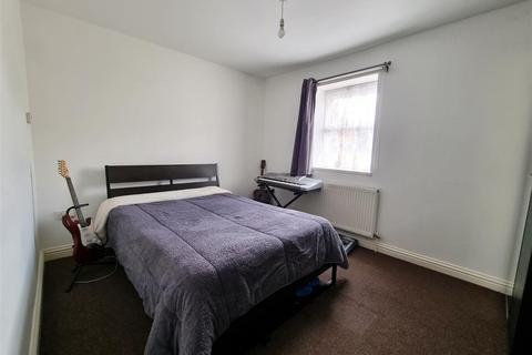 2 bedroom terraced house for sale, Haydon Street, Swindon