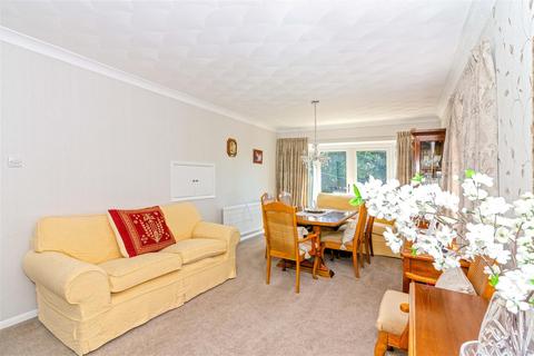 3 bedroom detached house for sale, Kings Road, Lancing