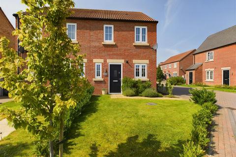 2 bedroom semi-detached house for sale, 12 Slayersdale, Driffield, YO25 5EA