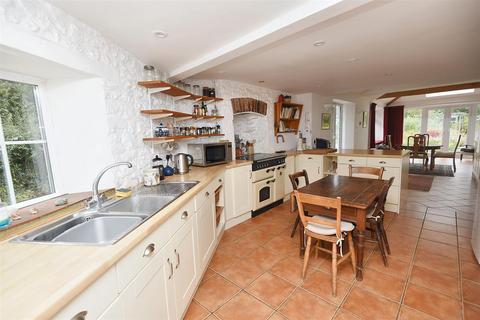 4 bedroom detached house for sale, Mill Lane, Mere