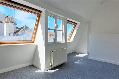 2 bedroom flat to rent, Ship Street Gardens, Brighton