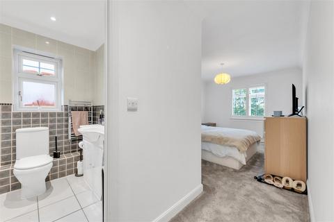 2 bedroom flat for sale, Highland Road, Bromley