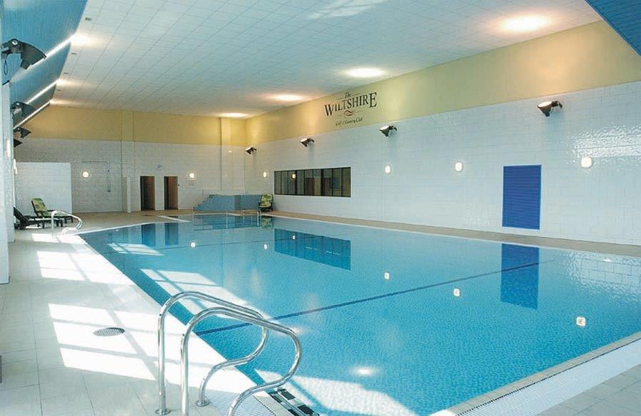 Pool.jpg