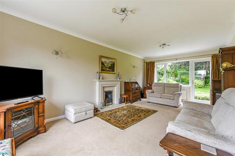 4 bedroom detached house for sale, Nash Way, Walberton